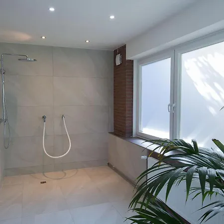 Reethuus 5, Vermittlung Nordsee بيت للعطل دانغاست